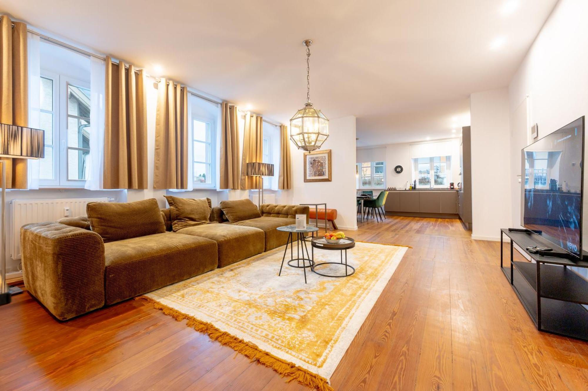 Lit Living Altstadt - Boutique - Parking